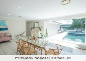 Regand Retreat - Luxurious Family Home, Pool